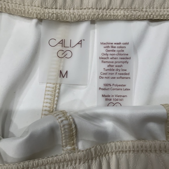 High Rise Jogger - Picture 2 of 4